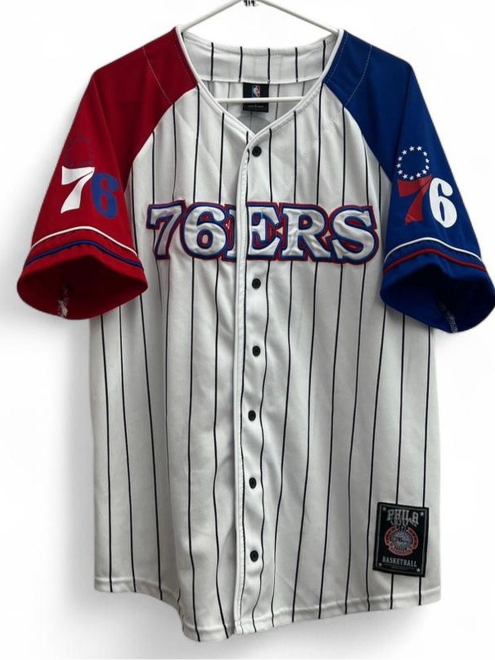 Mens Philadelphia 76Ers Baseball Jersey size Large